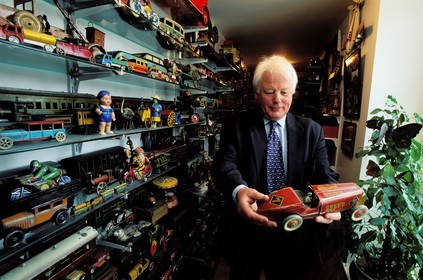 France, Nord, Lille, Alain Demory, Chat qui Pêche shop (old toys)