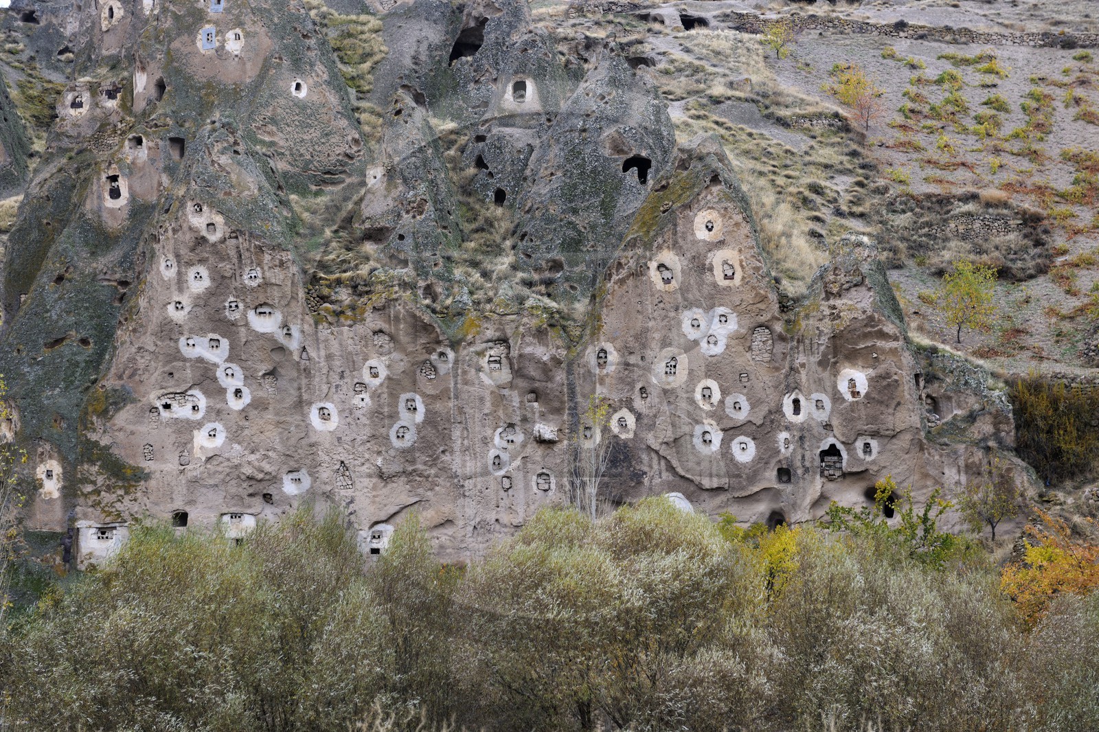 Turquie, Anatolie Centrale, province de Kayseri, Cappadoce classée Patrimoine Mondial de l'UNESCO, vallée de Soganli, pigeonniers