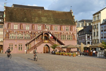 France, Haut-Rhin (68), Mulhouse, place de la Réunion, l'Hôtel de Ville et Musée historique