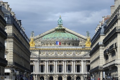 France, Paris (75), l' Opéra Garnier au bout de l' avenue de l' Opéra