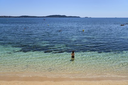 France, Var (83), Hyères, Presqu'Ile de Giens, plage de l'Almanarre