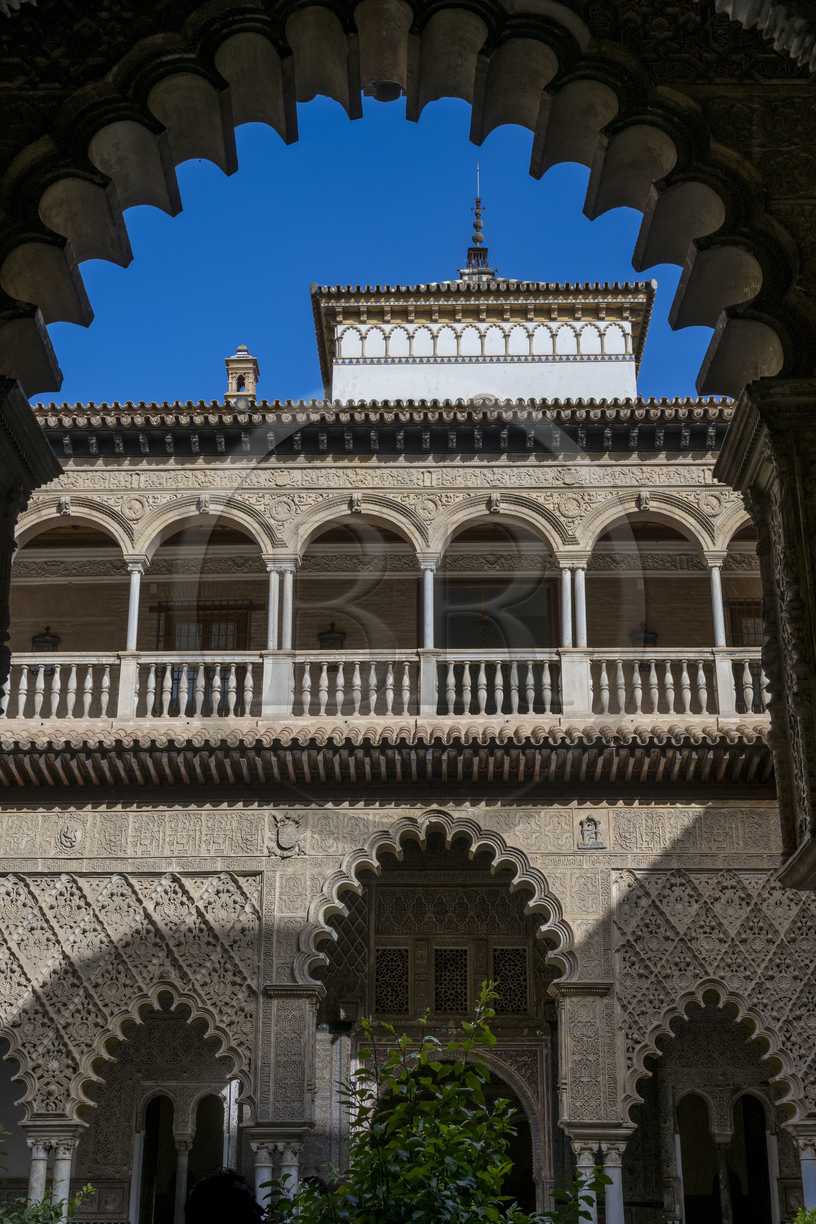 Spain, Andalusia, Seville, the Alcazar of Seville (Reales Alcazares de Sevilla), listed as World Heritage by UNESCO, Palais mudéjar ou de Pierre Ier, the Maidens Courtyard (Patio de las Doncellas)