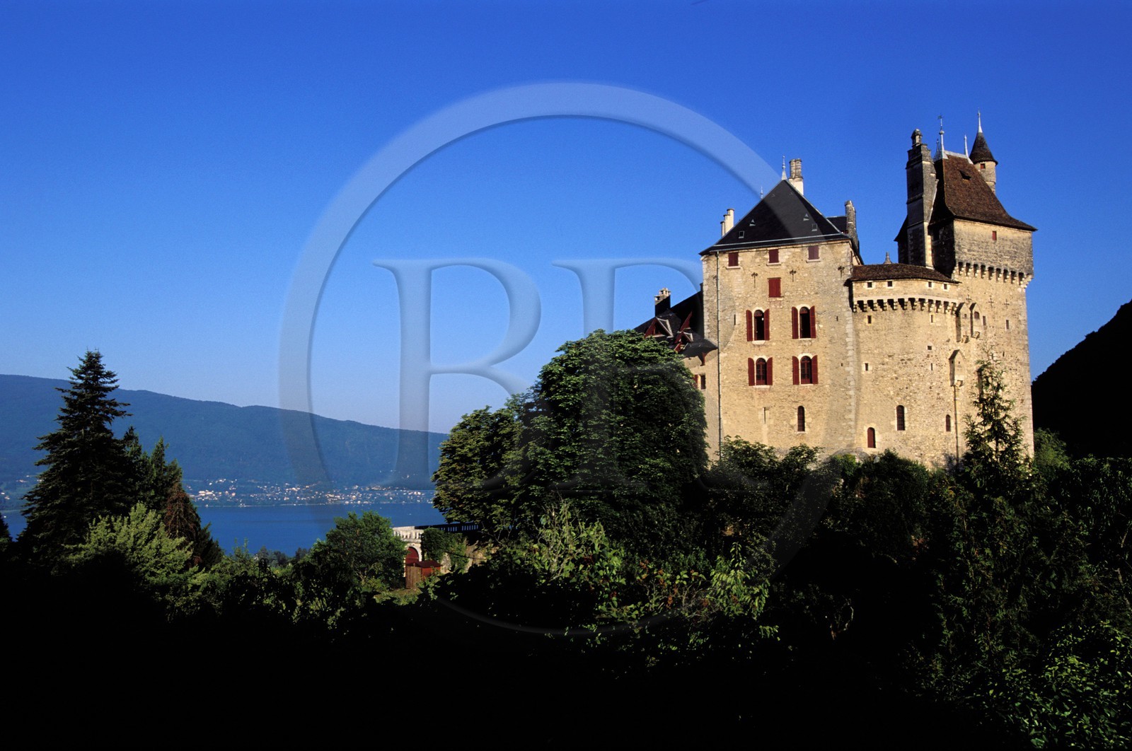 France, Haute-Savoie (74), Menthon-Saint-Bernard, le château de Menthon (lac d'Annecy)
