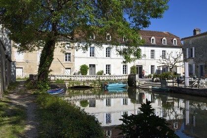 France, Charente (16), Bassac, moulin de Bassac,
