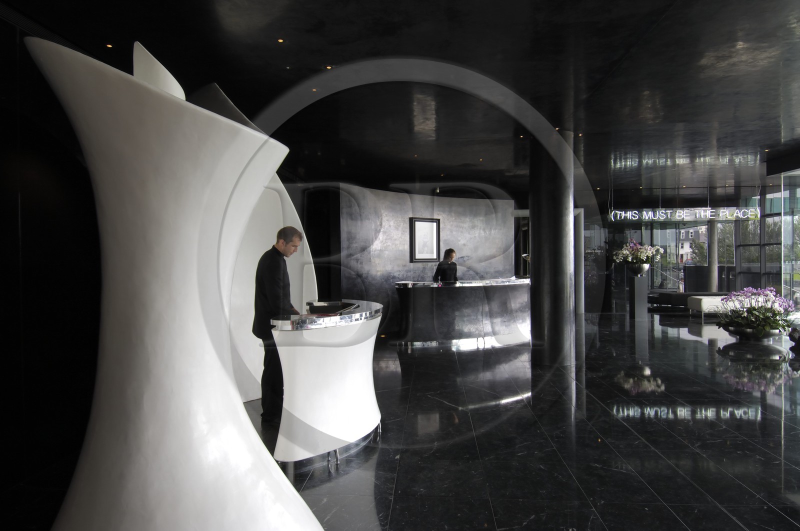 Irlande, comté de Galway, Galway, the G Hotel, par Douglas Wallace Architects and Designers et Philip Treacy