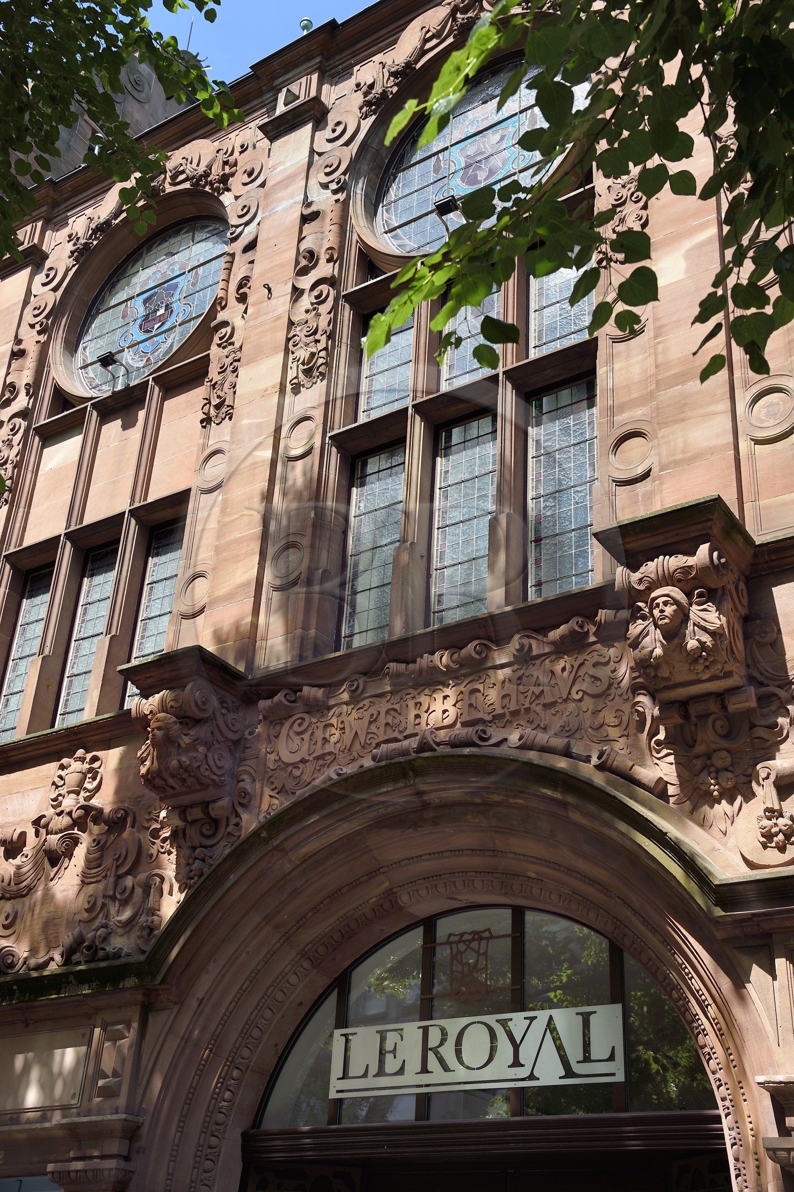 France, Moselle (57), Metz, quartier impérial, Maison de la fédération des corporations destiné à la promotion des Arts et Métiers (Gewerbehaus)