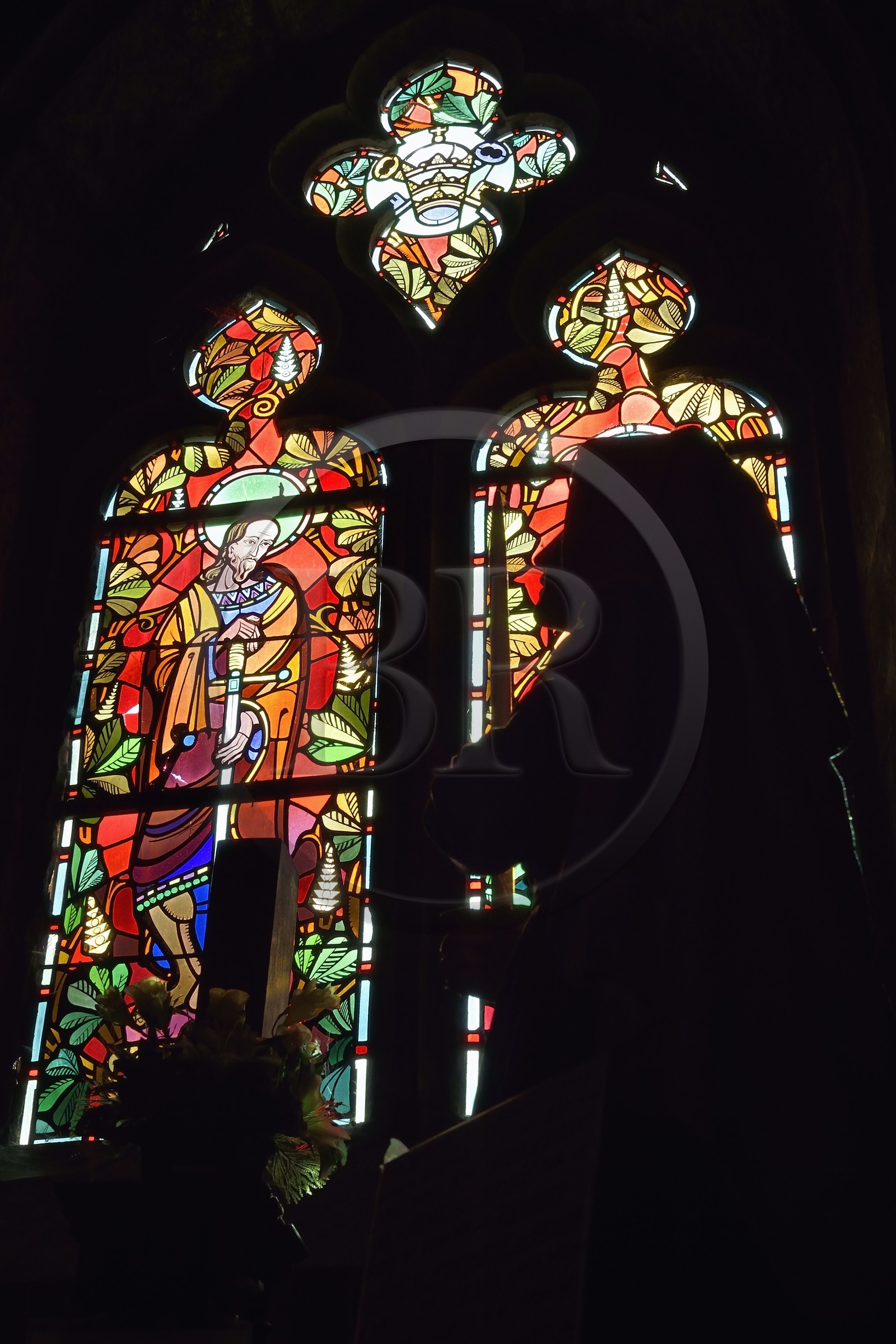 France, Meuse (55), Etain, église Saint Martin, vitrail de Jacques Grüber