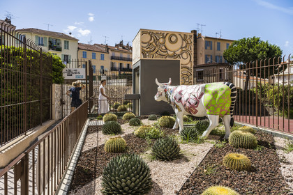 France, Alpes-Maritimes (06), Cannes, entrée de la résidence d'artistes et lieu d'expositions le Suquet des Artistes