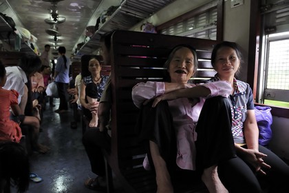 Vietnam, day train from Lao Cai to Hanoi, class Sat hard without climatisation