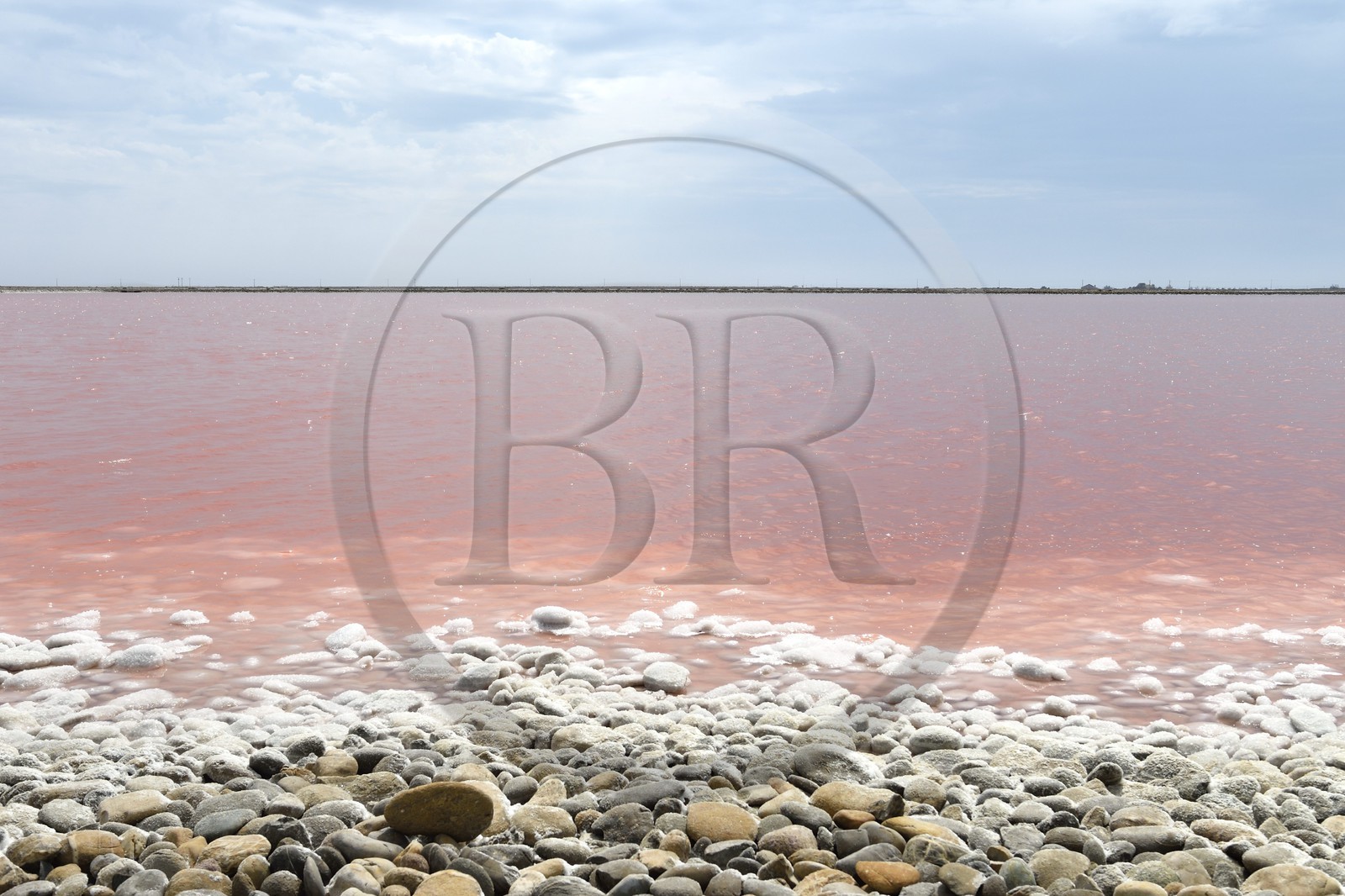 France, Bouches-du-Rhône (13), Camargue, Salin-de-Giraud, les salins du Midi, dépots de sel