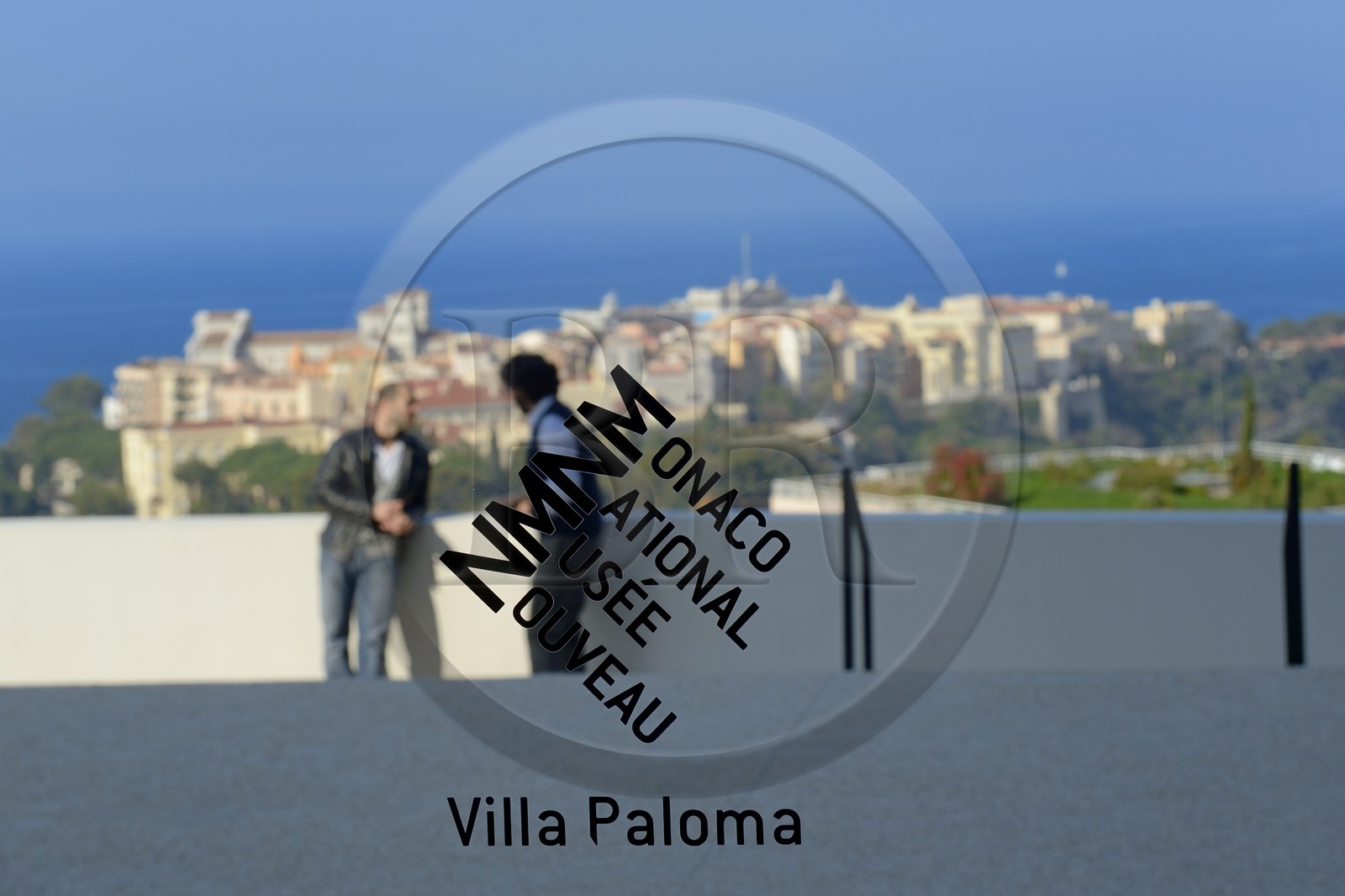 Principauté de Monaco, Monaco, Nouveau Musée National de Monaco (NMNM) Villa Paloma et le Rocher en arrière plan