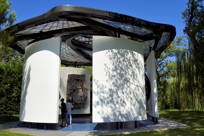 France, Var, Le Muy, Fondation Bernar Venet, chapel designed by Frank Stella to accommodate his monumental works