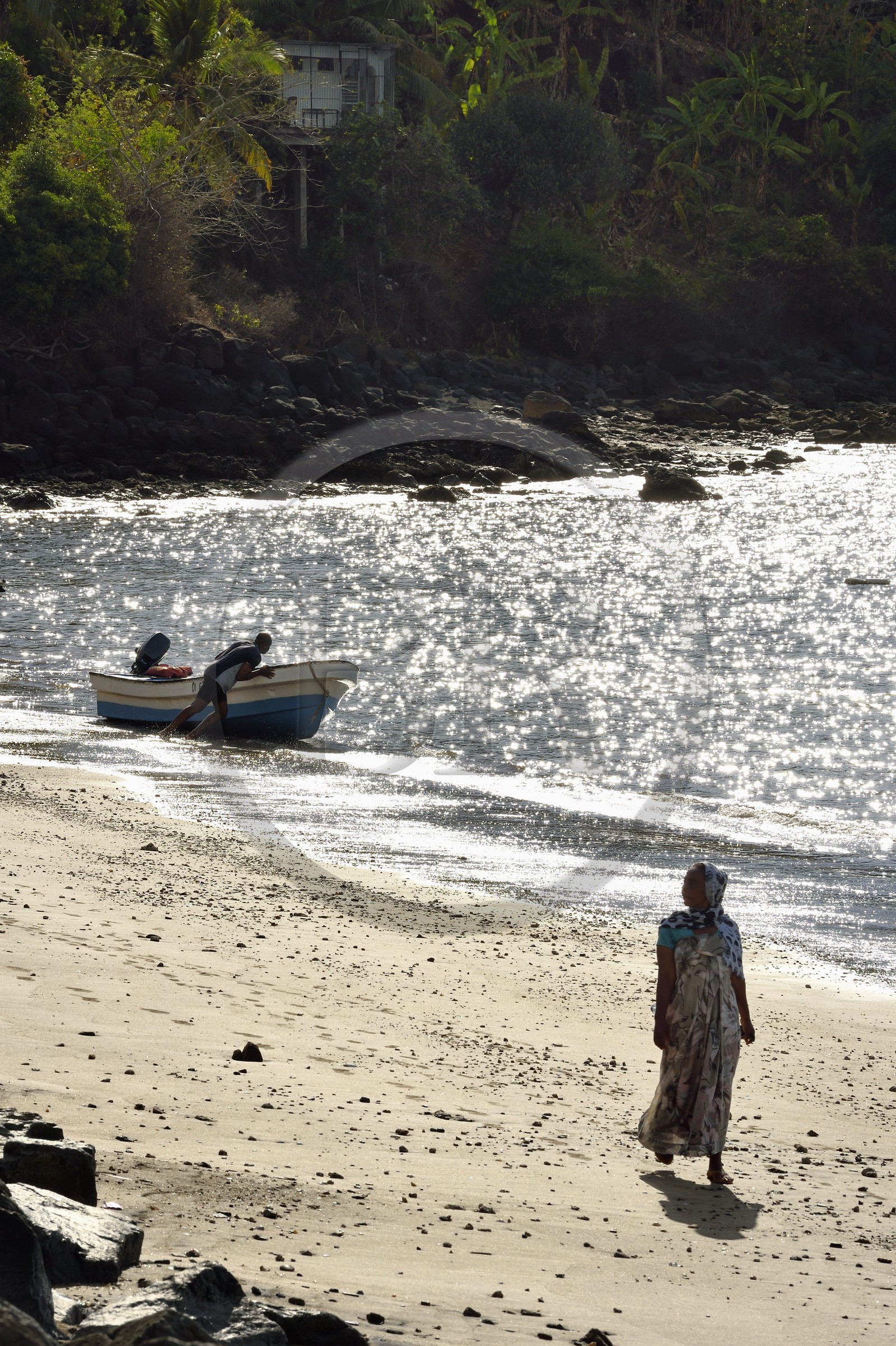 France, Mayotte island (French overseas department), Grande-Terre, Sada, fisherman on the beach