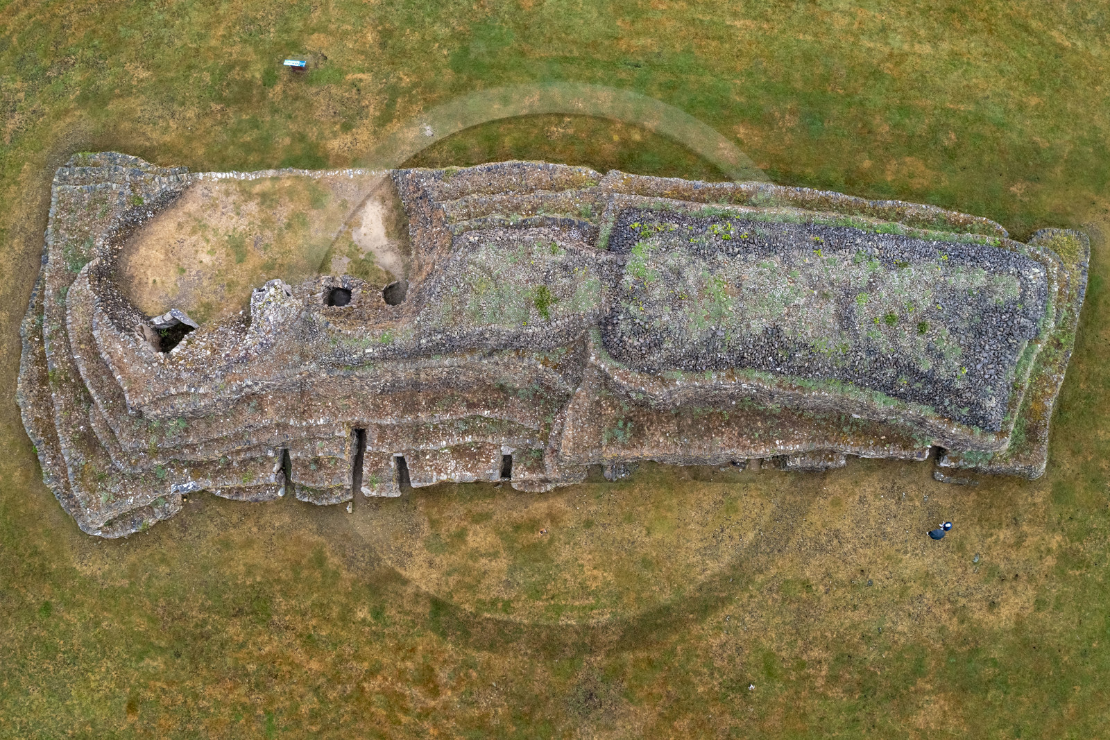 France, Finistère, Morlaix bay, Kernehelen peninsula, 6000 years old Cairn of Barnenez (aerial view)