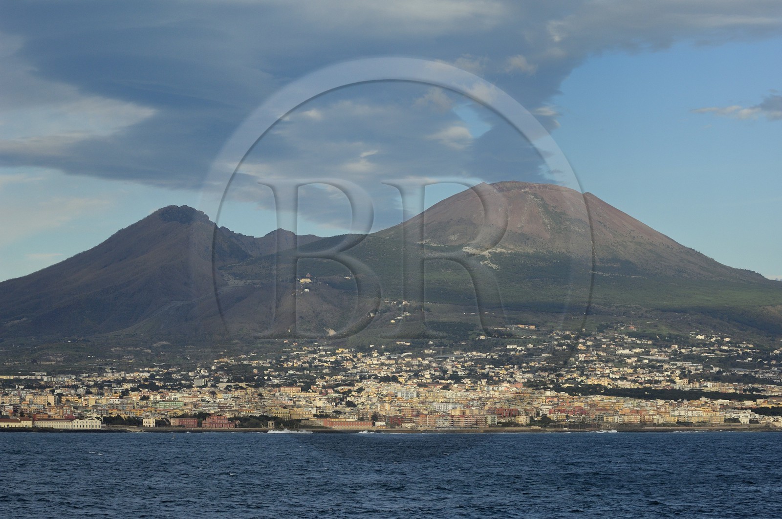 Italie, Campanie, la baie de Naples et le Vésuve