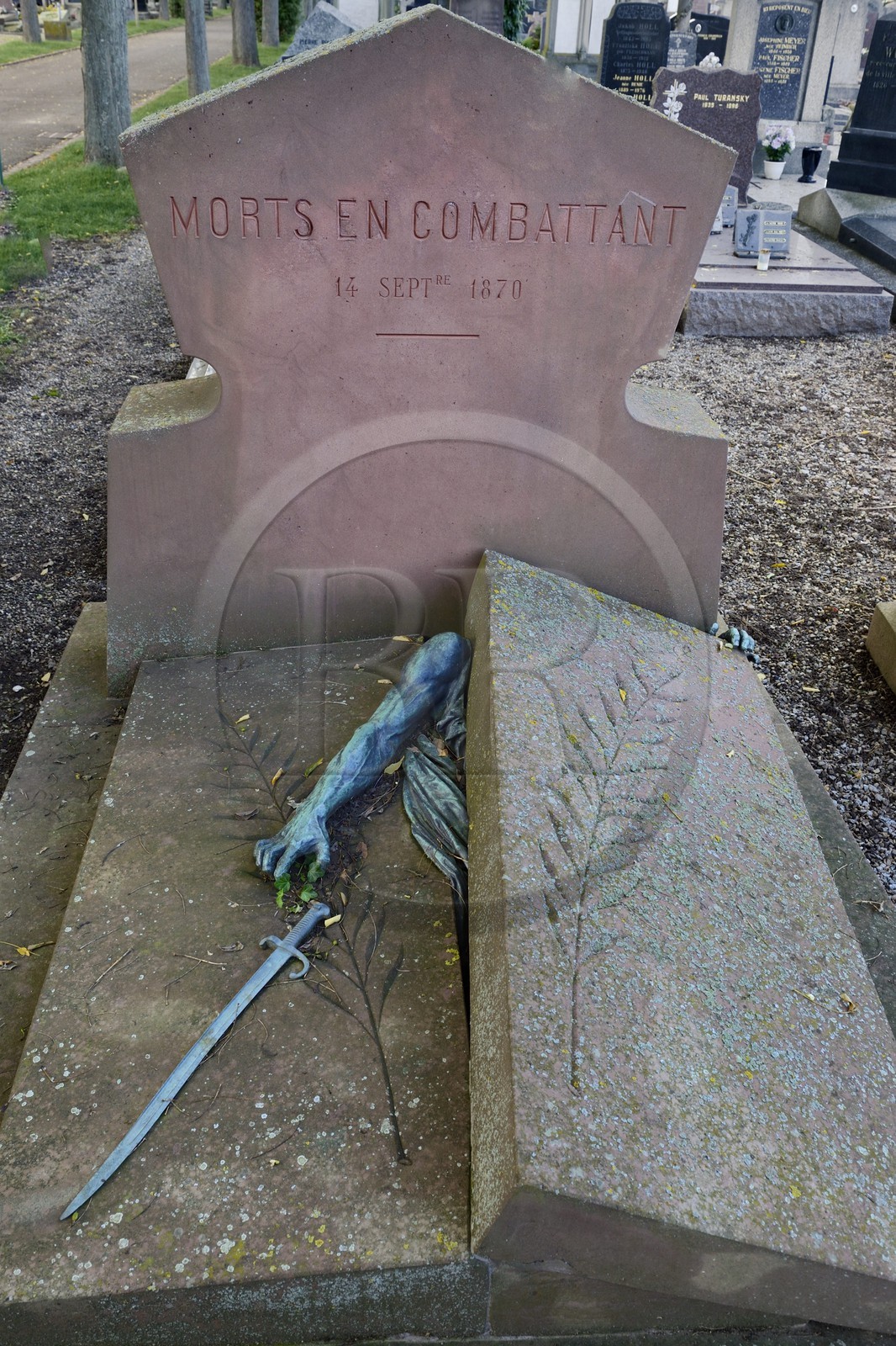 France, Haut-Rhin (68), Colmar, le tombeau des gardes nationaux au cimetière du Ladhof d'Auguste Bartholdi