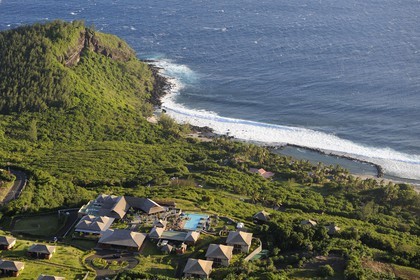 France, île de la Réunion, côte sud, Grande Anse, l'hôtel Palm (vue aérienne)