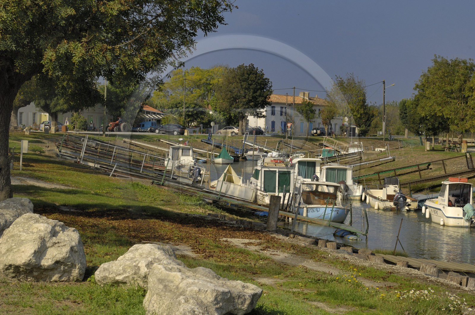 France, Charente-Maritime (17), village Les Monards, le port