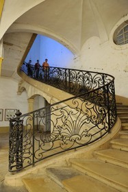 France, Saône et Loire (71), ancienne abbaye de Cluny, école des Arts et Métiers, rampe du frère Placide