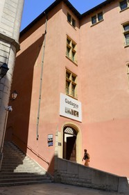 France, Rhone, Lyon, historical site listed as World Heritage by UNESCO, St. Paul neighborhood in the Vieux Lyon (Old Town), the Renaissance Hotel de Gadagne housing the Gadagne museums