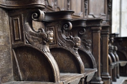 France, Meuse (55), Saint-Mihiel, église abbatiale Saint-Michel, stalles du chœur