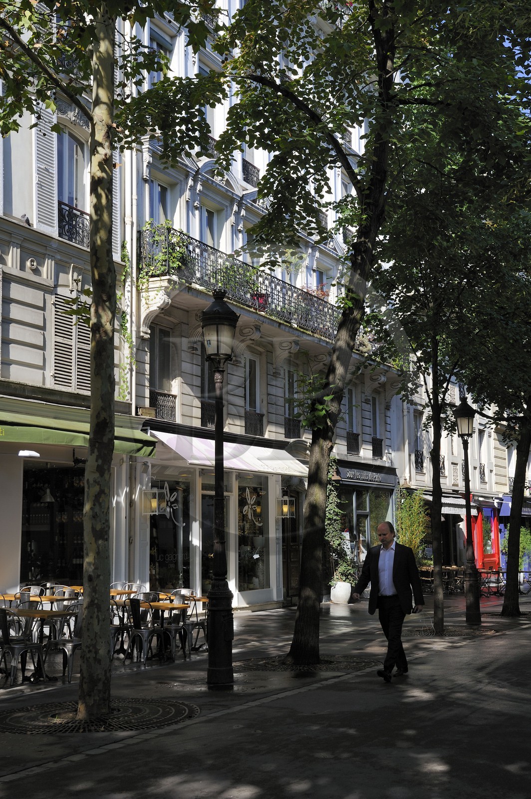 France, Paris (75), place du Docteur Lobligeois