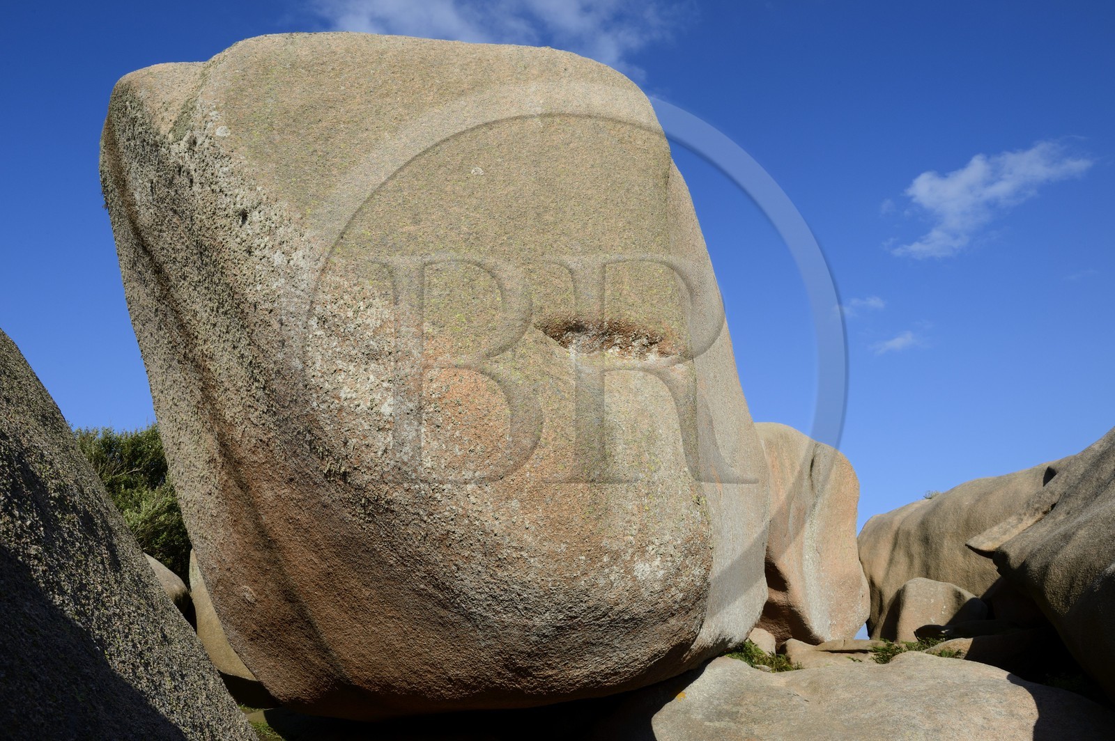 France, Côtes-d'Armor (22), Côte de Granit Rose, Trégastel, l'Ile Renote