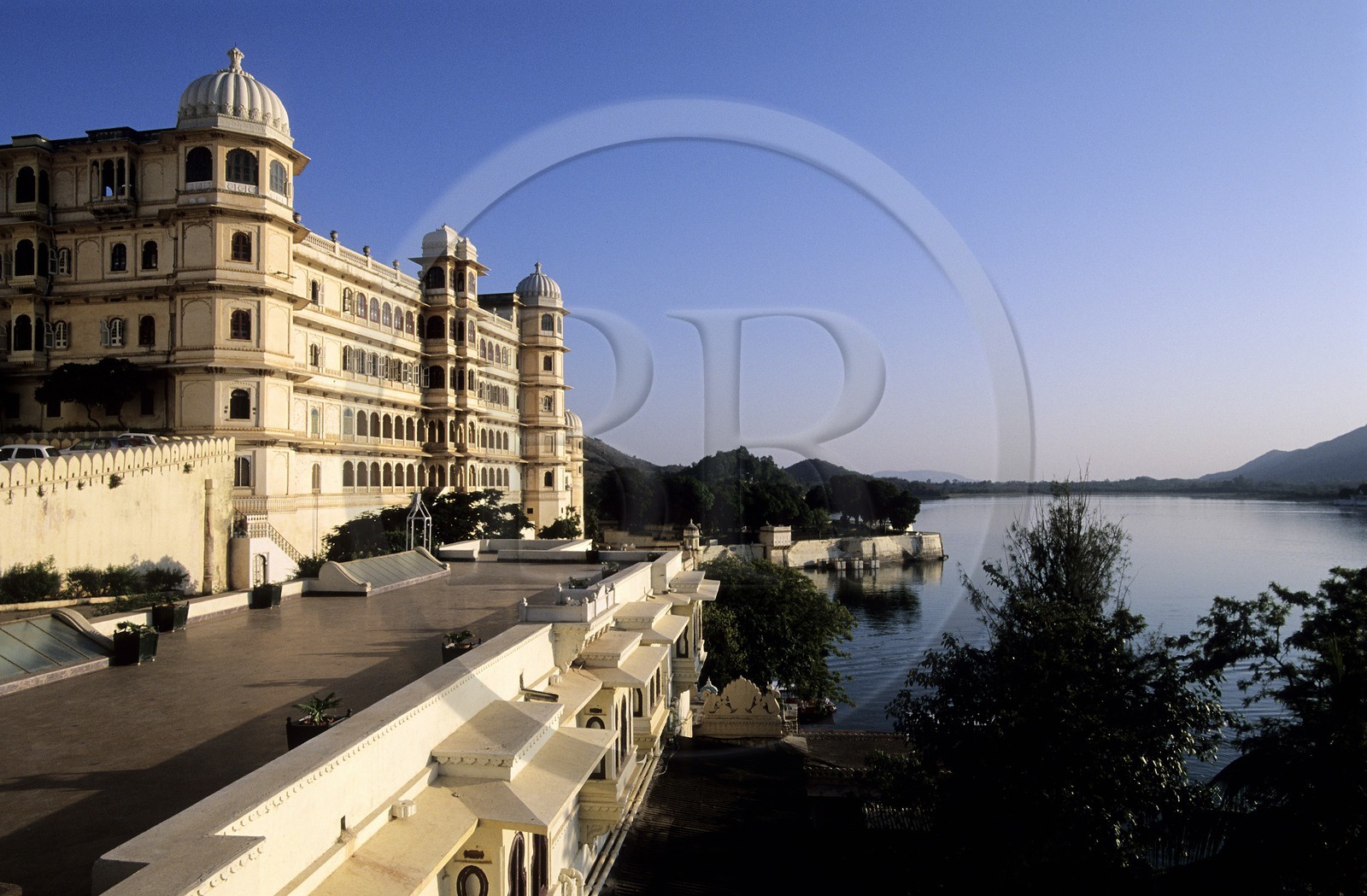 India, Rajasthan State, Udaipur, City Palace, Fateh Prakash Palace Hotel overlooking Lake Pichola