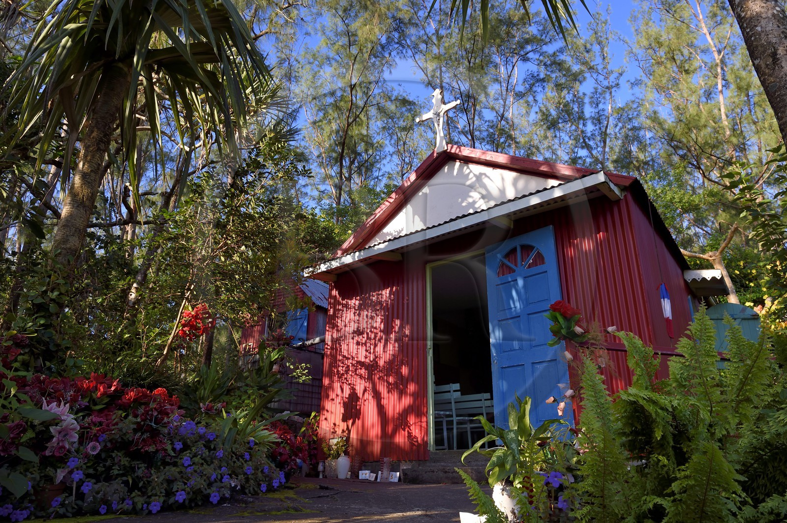 France, Reunion island (French overseas department), South coast, Sainte Philippe, Chapel of Saint Expedit in a traditional Creole house at the place called Le Baril
