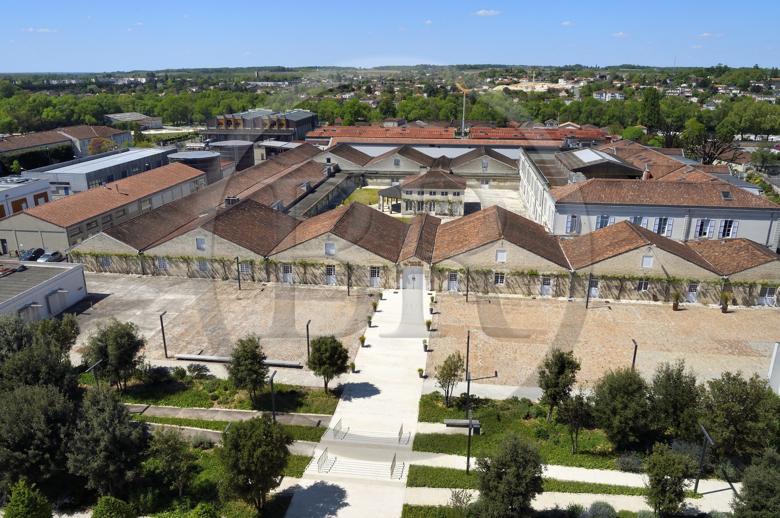 France, Charente (16), Cognac, la maison de Cognac Martell, la maison originale de la société au centre