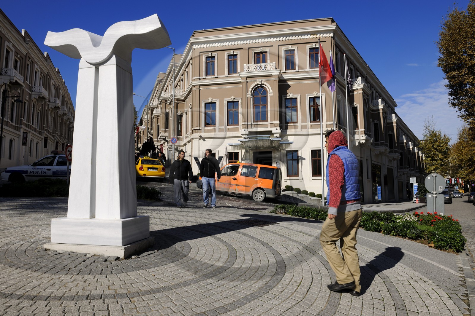 Turquie, Istanbul, quartier de Beşiktaş, l'hôtel W dans le lotissement historique de maisons en terrasse d’Akaretler