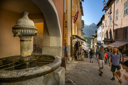 France, Hautes Alpes, Briancon, Vauban site listed as UNESCO World Heritage, old town within the citadel, fontaine des Soupirs fountain in the Grande Rue