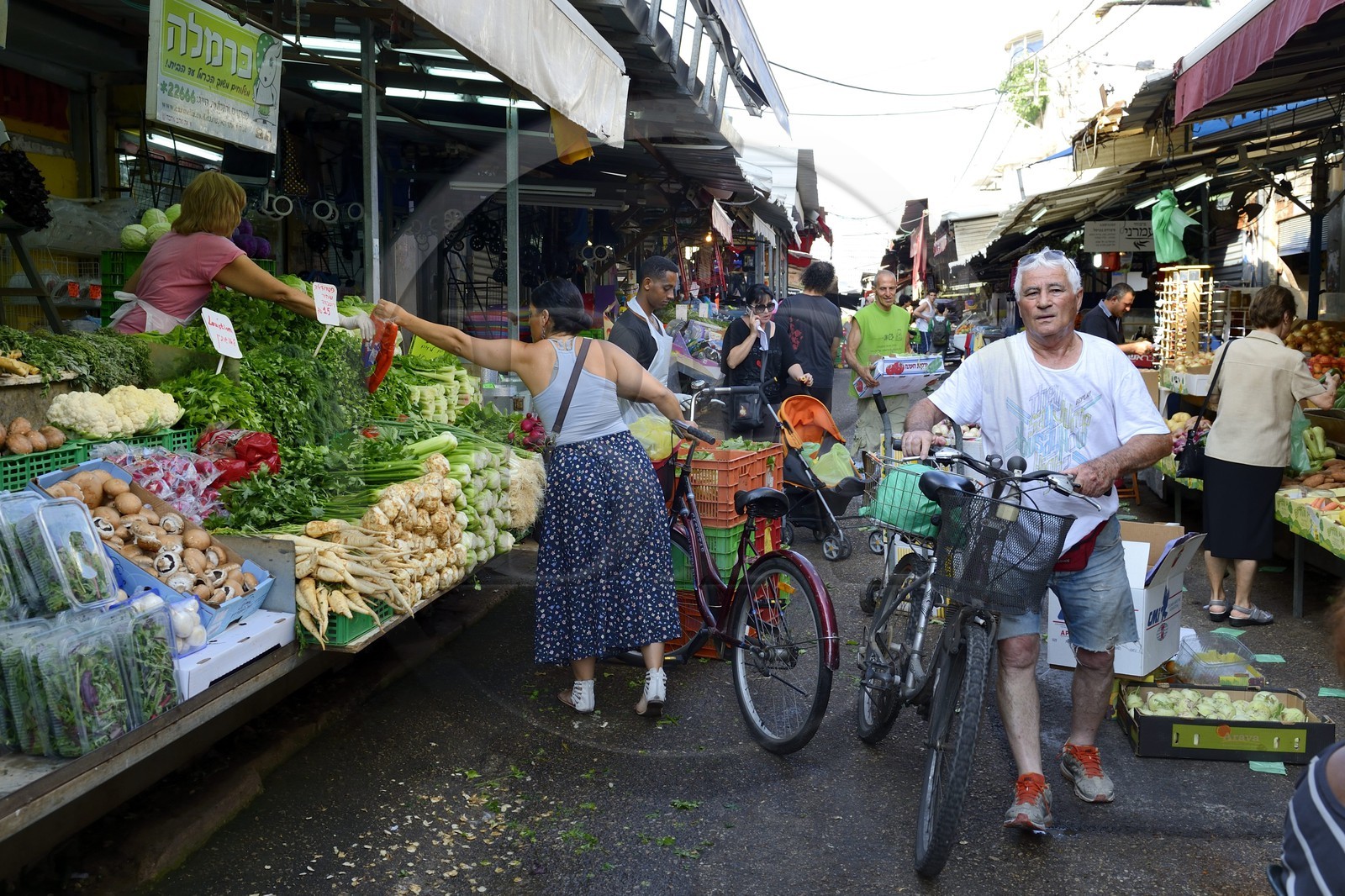 Israel, Tel Aviv, marché HaCarmel (Carmel)