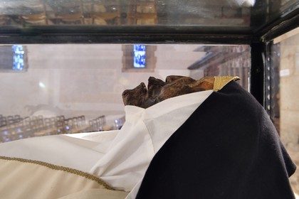 France, Var, the Dracenie, Les Arcs-sur-Argens, Sainte Roseline chapel and abbey church of the former La Celle-Roubaud monastery, St. Roseline mummy who died in 1329 at age 66