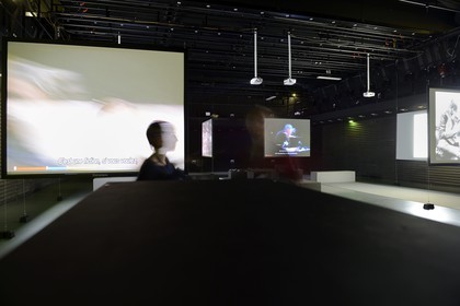 France, Moselle (57), Metz, quartier de l'Amphithéâtre, le Centre Pompidou-Metz, centre d'art conçus par les architectes Shigeru Ban et Jean de Gastines, le Studio