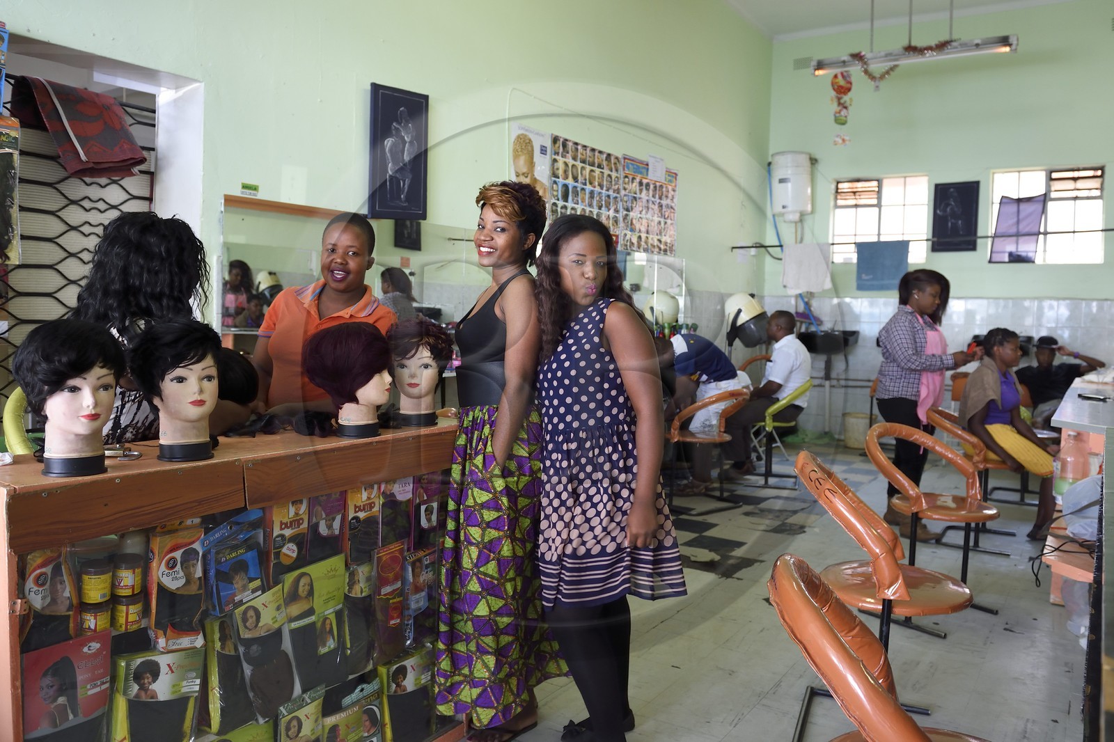 Zimbabwe, Bulawayo, centre de spa et salon de coiffure sur la 8ème avenue dans le centre ville