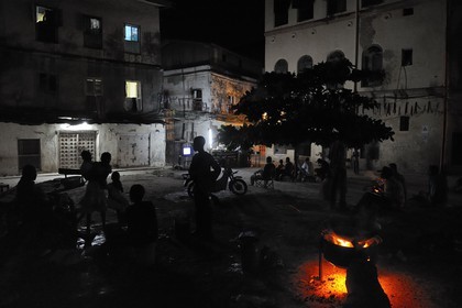 Tanzanie, archipel de Zanzibar, île de Unguja (Zanzibar), ville de Zanzibar, quartier Stone Town, classé Patrimoine Mondial de l' UNESCO, la place peace de la vieille ville dans le quartier de Shangani