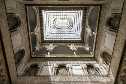 Spain, Andalusia, Seville, the Alcazar of Seville (Reales Alcazares de Sevilla), listed as World Heritage by UNESCO, Mudejar Palace or Palace of Pedro I, the Dolls Courtyard (patio de las Munecas)