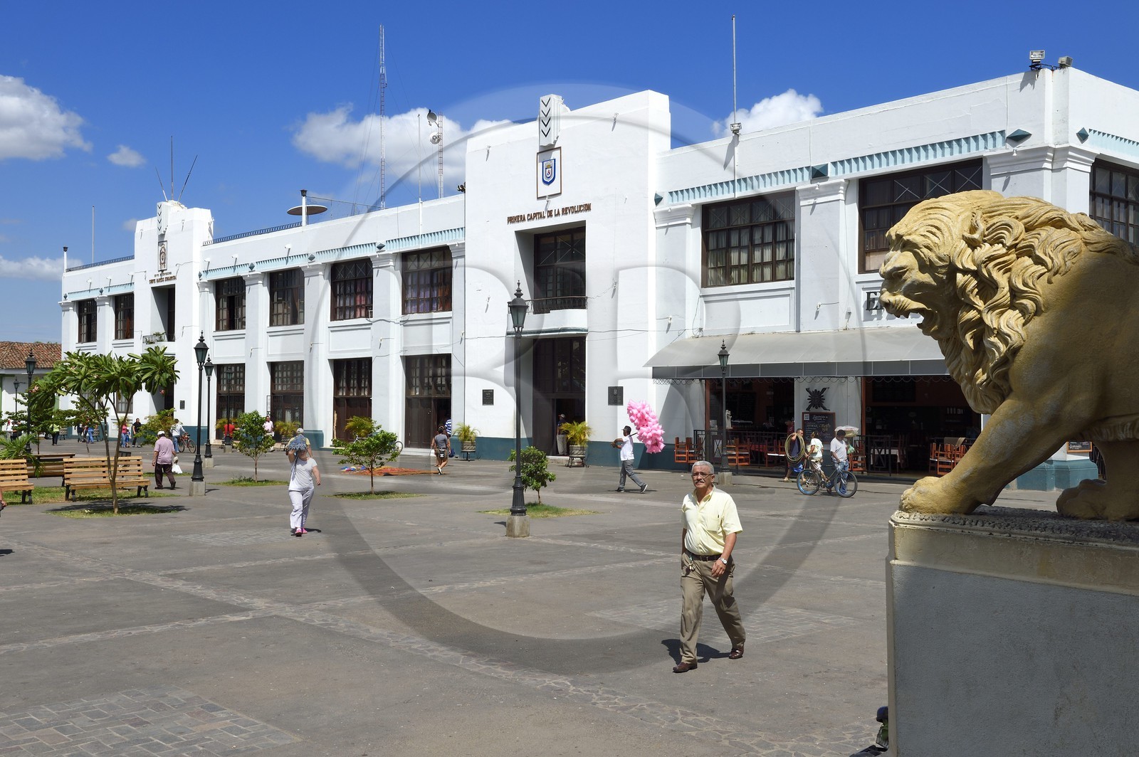 Nicaragua, Leon, l'hôtel de ville conçu dans un style Art Déco par l'architecte Marcelo Targa en 1942