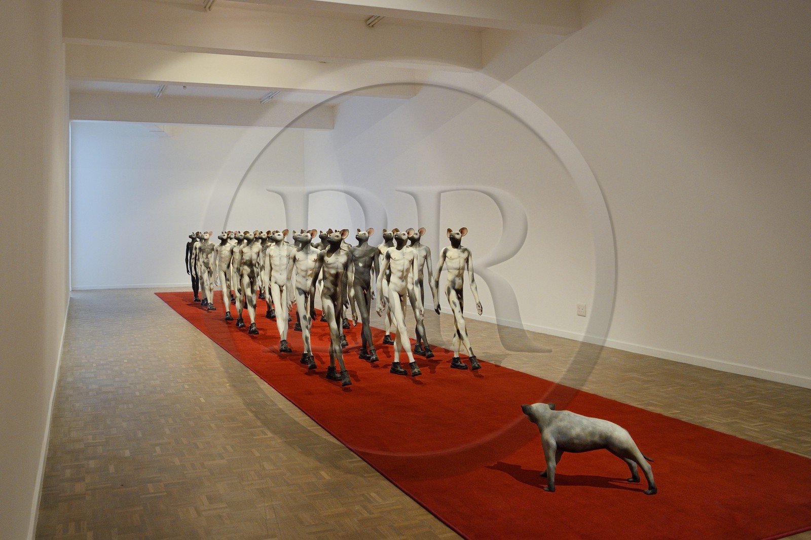 Afrique du Sud, province de Gauteng, Johannesburg, quartier de Braamfontein, galerie d'art contemporain Stevenson, Infanterie avec bête (Infantry with beast) (2008-10) oeuvre de l'artiste sud-africain Jane Alexander