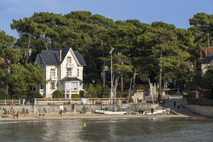 France, Charente-Maritime (17), région de Royan, Saint-Palais-sur-Mer, la plage du Bureau dans la conche de Saint-Palais