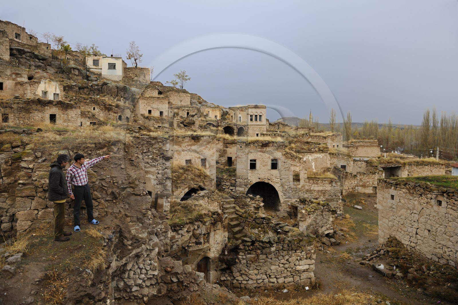 Turquie, Anatolie Centrale, province de Aksaray, Cappadoce, village de Dermici (Un village anatolien : Récit d'un instituteur paysan (Terre humaine) de Mahmut Makal), vieux village