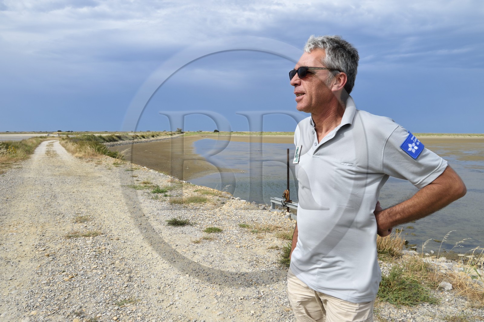 France, Bouches du Rhone, Parc naturel regional de Camargue (Regional Natural Park of Camargue), Tampan pond, Patrick Rigaud in charge of hydraulic management of the park