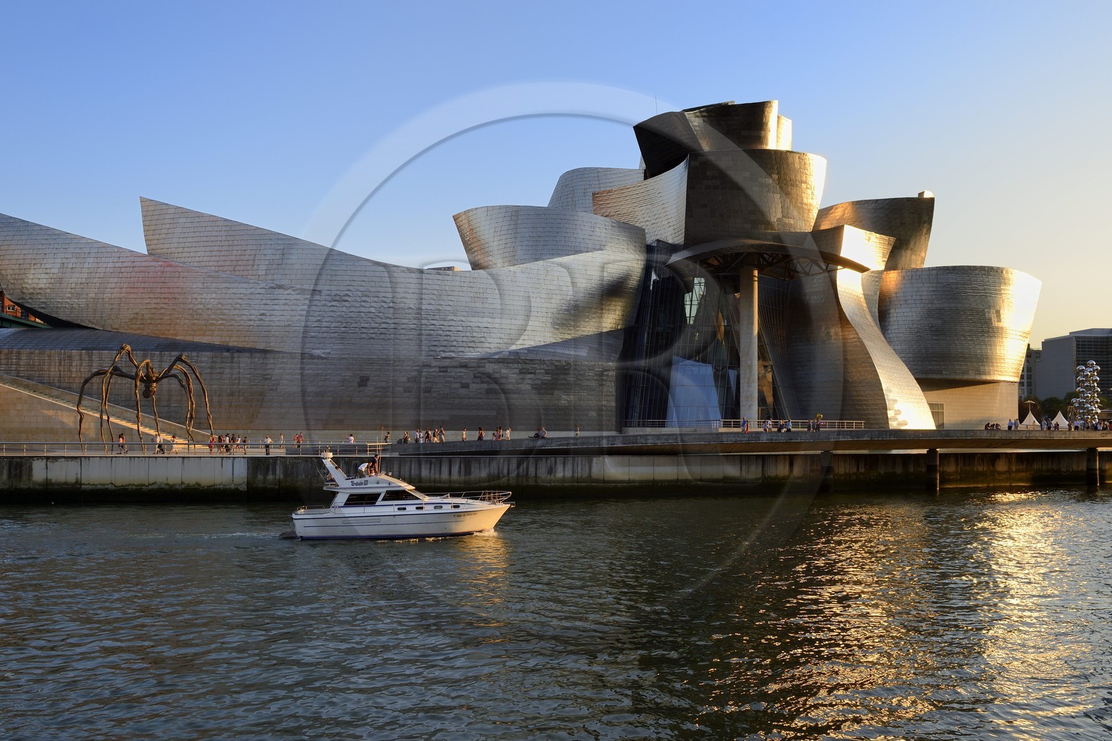 Espagne, Biscaye, Pays Basque espagnol, Bilbao, le musée Guggenheim  de l'architecte Frank Gehry