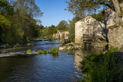 France, Vendée (85), Mortagne-sur-Sèvre, ancien moulin dans la vallée de la Sèvre Nantaise
