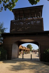 France, Saône et Loire (71), communauté oecuménique de Taizé, carillon de l'église de la Réconciliation