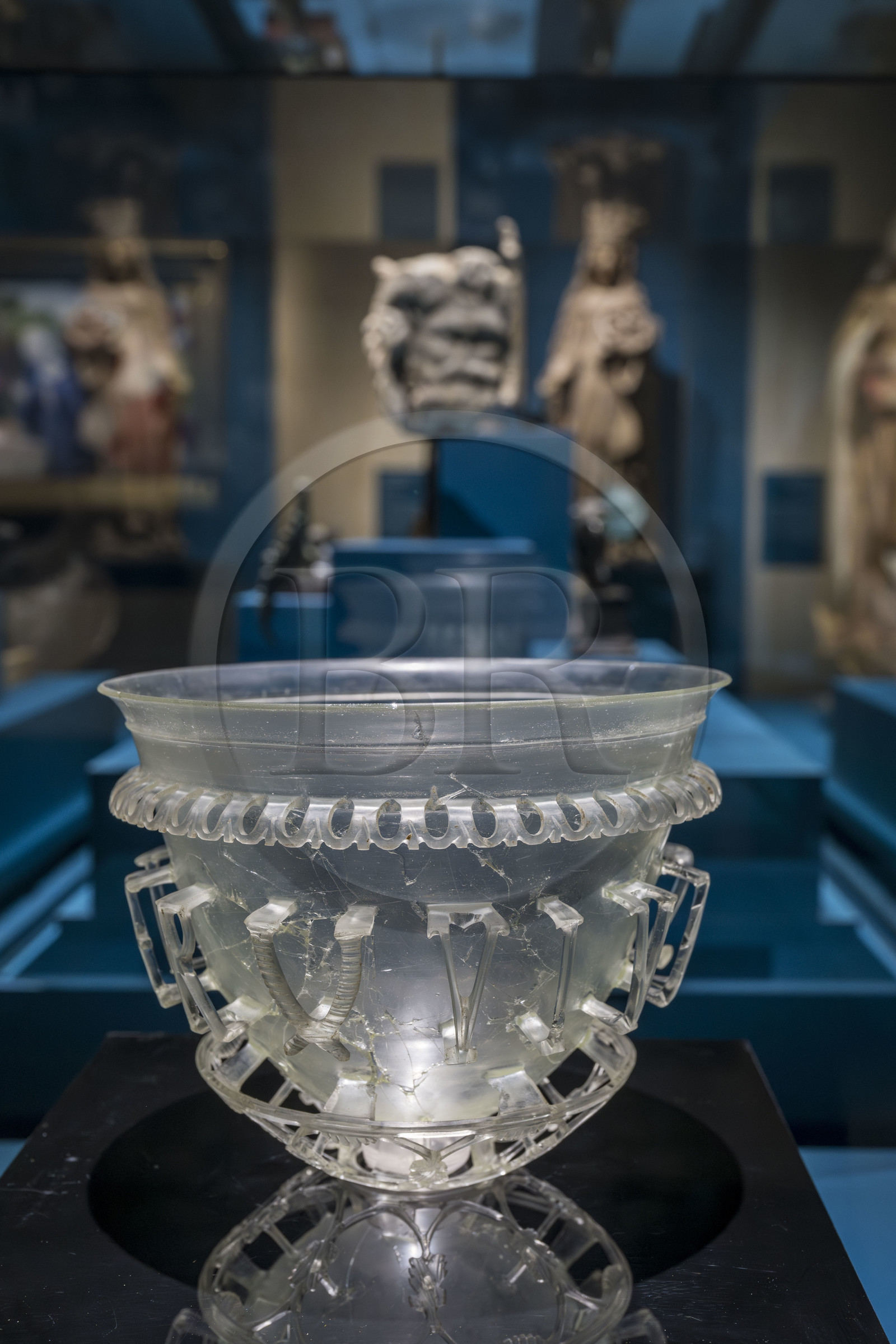 France, Saone et Loire, Autun, Rolin Museum, exhibition of masterpieces at the Natural History Museum during the works, Autun cup, 4th century Roman diatrete vase in blown and sculpted glass