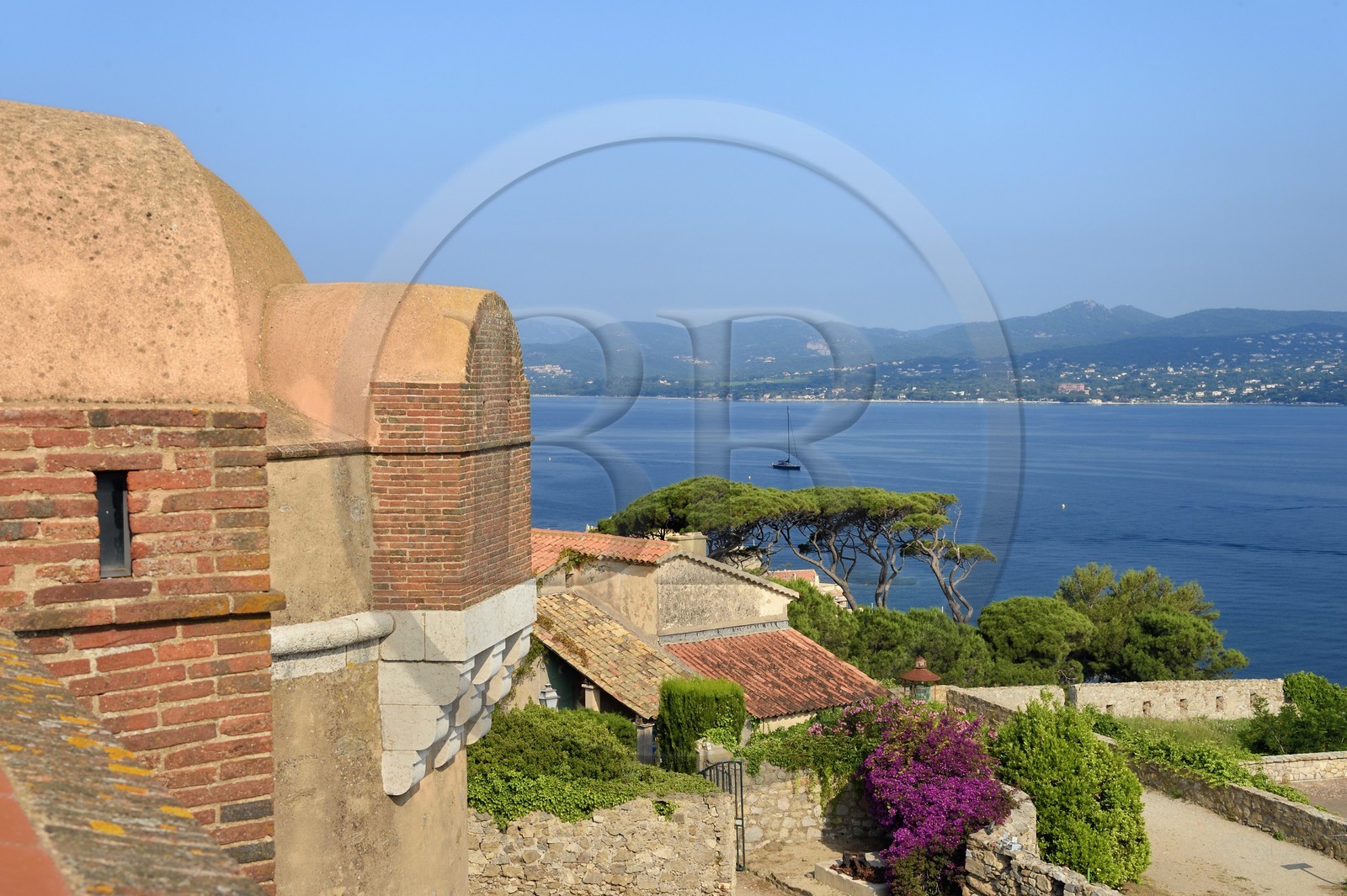 France, Var, Saint-Tropez, 16th century citadel which houses the maritime history museum