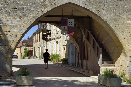 France, Dordogne (24), Périgord Pourpre, la Bastide de Molières, la maison du Bayle sur la place de la bastide