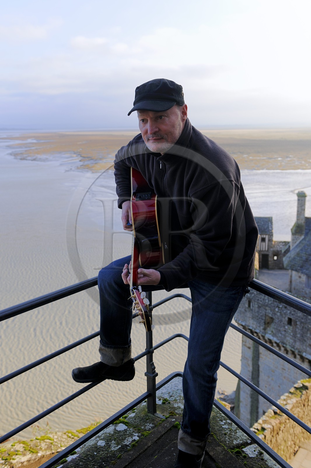 France, Manche (50), Mont-Saint-Michel, Paul Noël Auvray rockeur et marchand de souvenirs